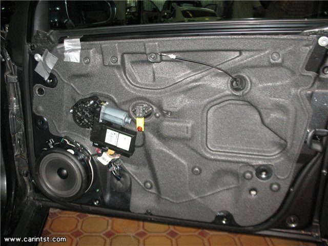 Инсталляция системы. Audi RS4